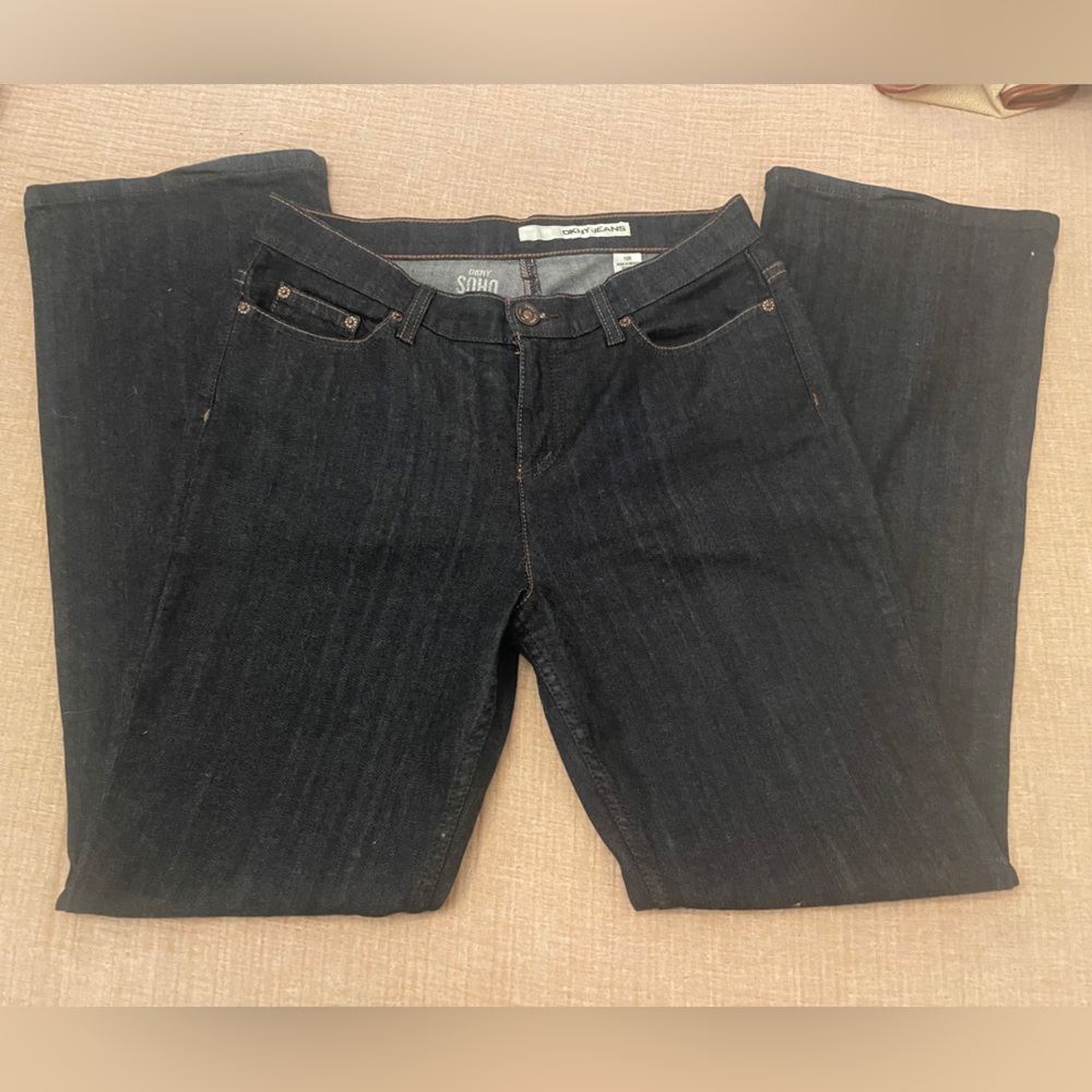DKNY Soho Dark Wash Bootcut Jeans with Contrast Stitching and Flower Grommets 🌺